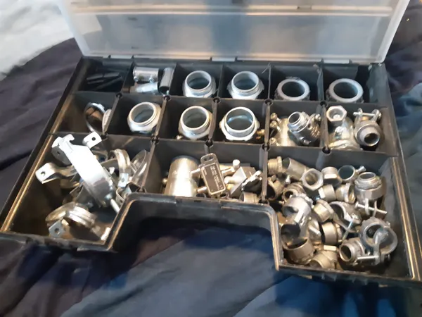 Electrical conduit fittings organizer box