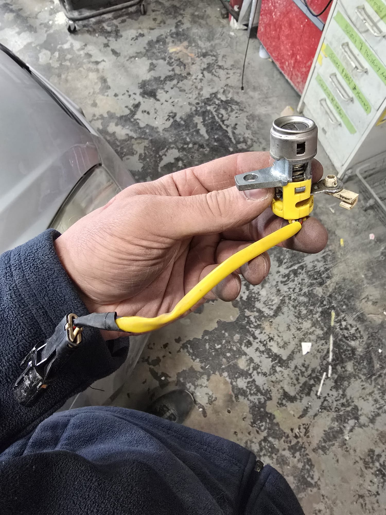 Automotive ignition cylinder being rekeyed